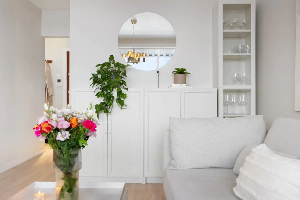 Transform-Your-Home-Atmosphere-with-White-Copal-Bergamot-Aroma-Diffuser HAUS OF SMELL